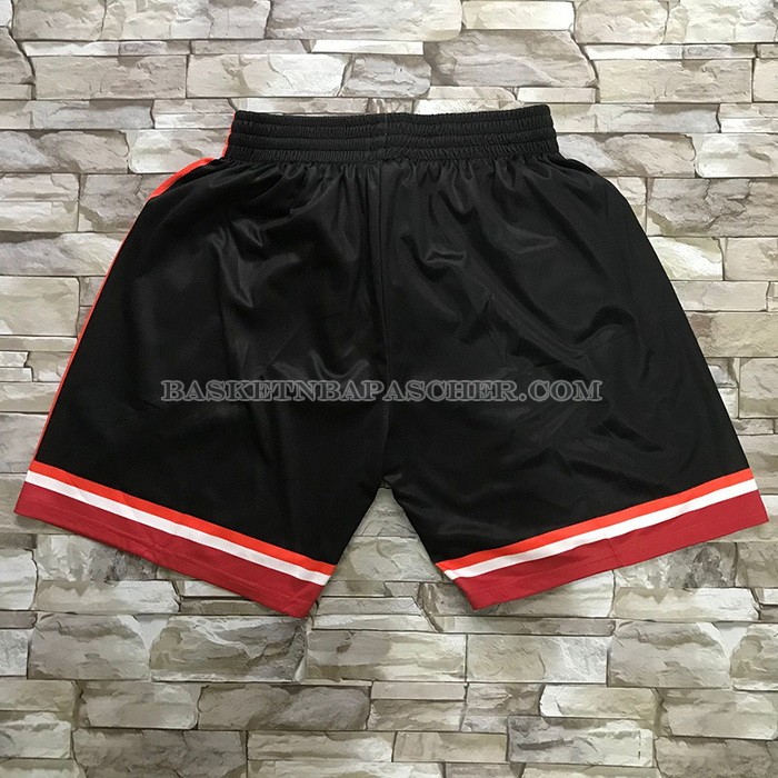 Short Miami Heat Mitchell & Ness Big Face Noir